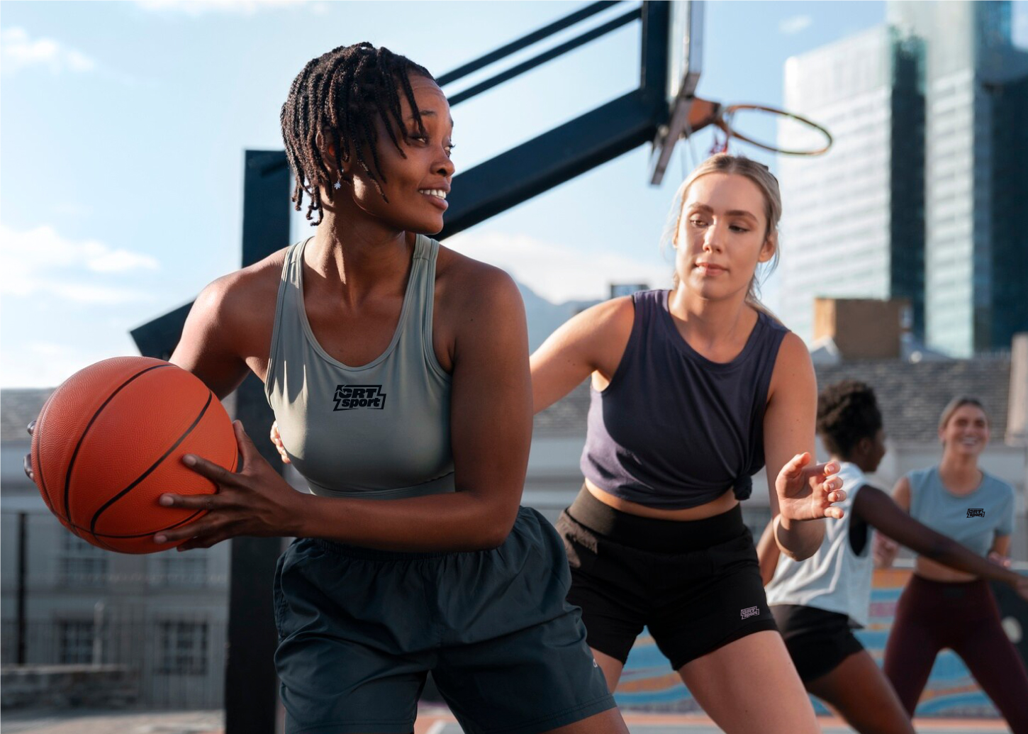 Kit sportivi e abbigliamento aziendale personalizzato
